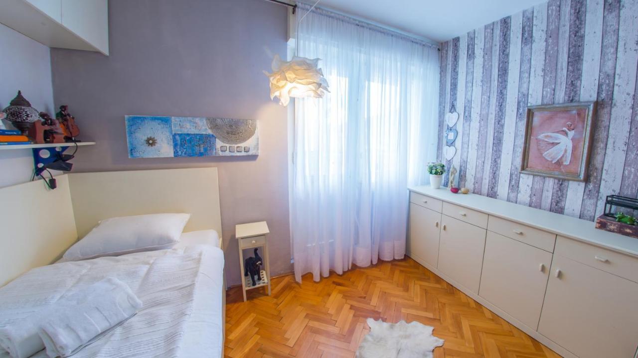 Luxe Living In Мостар Экстерьер фото