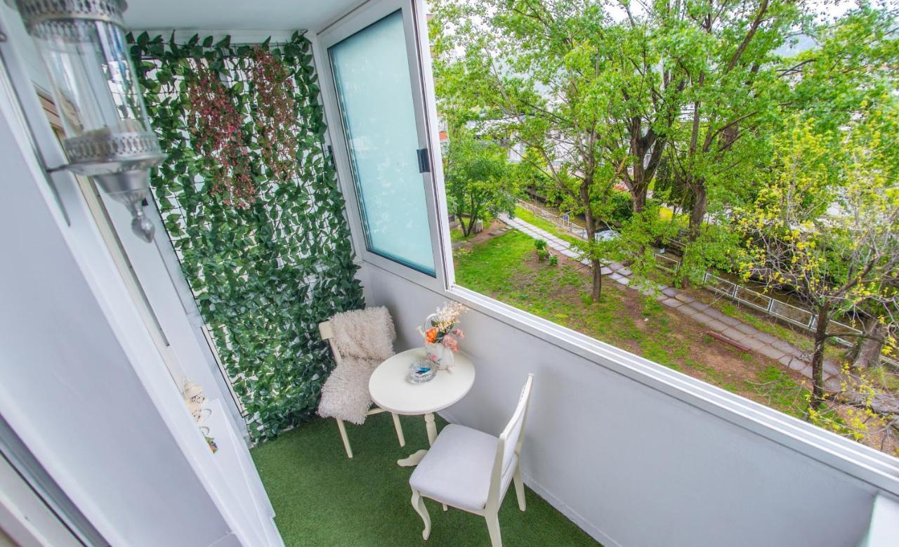 Luxe Living In Мостар Экстерьер фото
